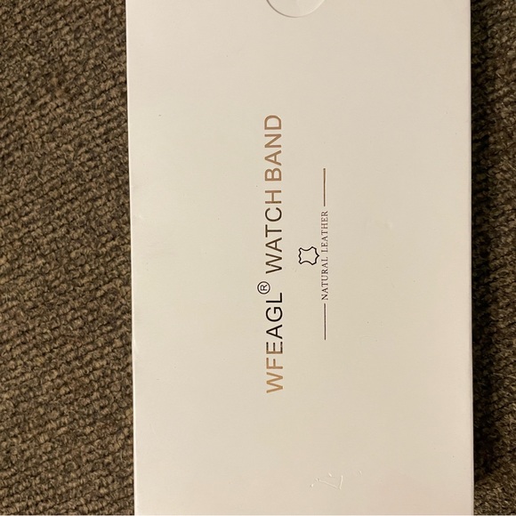 NWT watch case and band set - Picture 2 of 2